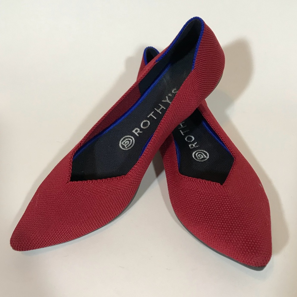 Rothy’s chili red pointed flat